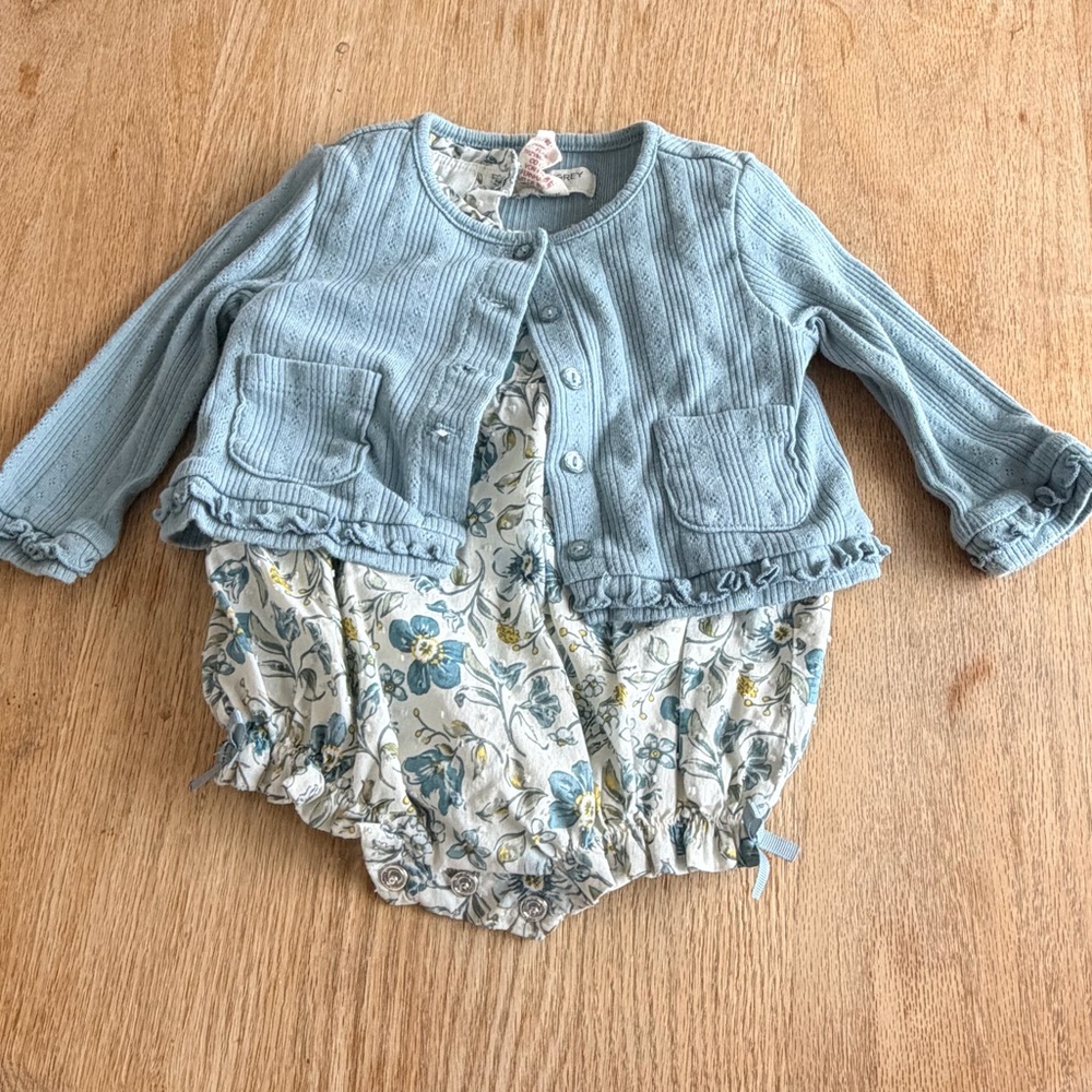 NWOT Happily Grey Blue Baby 2-Piece Romper Set 3-6 Months Baby Girl